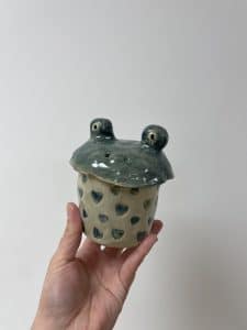 Réalisation des élèves du cours de modelage à Minimal Ceramics