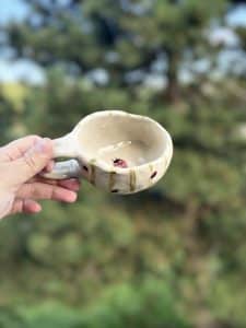 Réalisation des élèves du cours de modelage à Minimal Ceramics